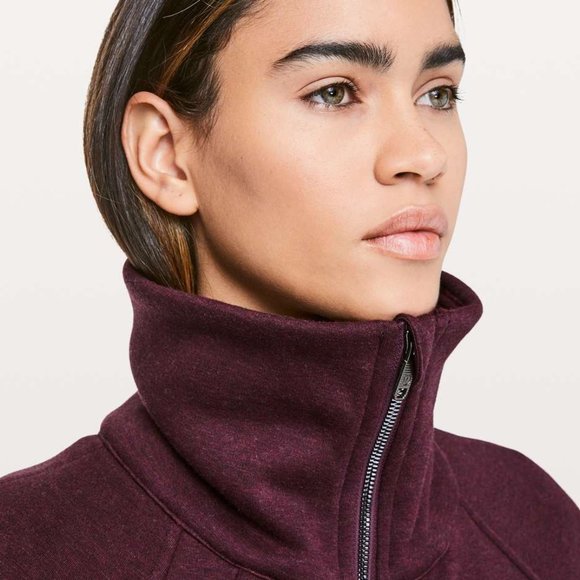 Women's Lululemon Cropped Full-Zip Plush Times Fleece Jacket - Picture 3 of 16